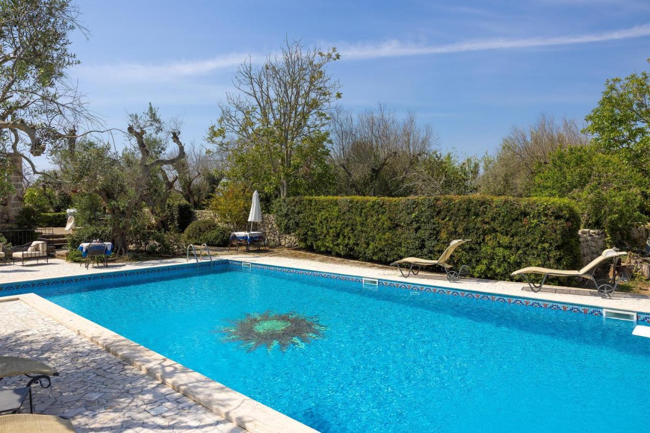 Casa Ulmi Con Piscina Panzió Uggiano la Chiesa Kültér fotó